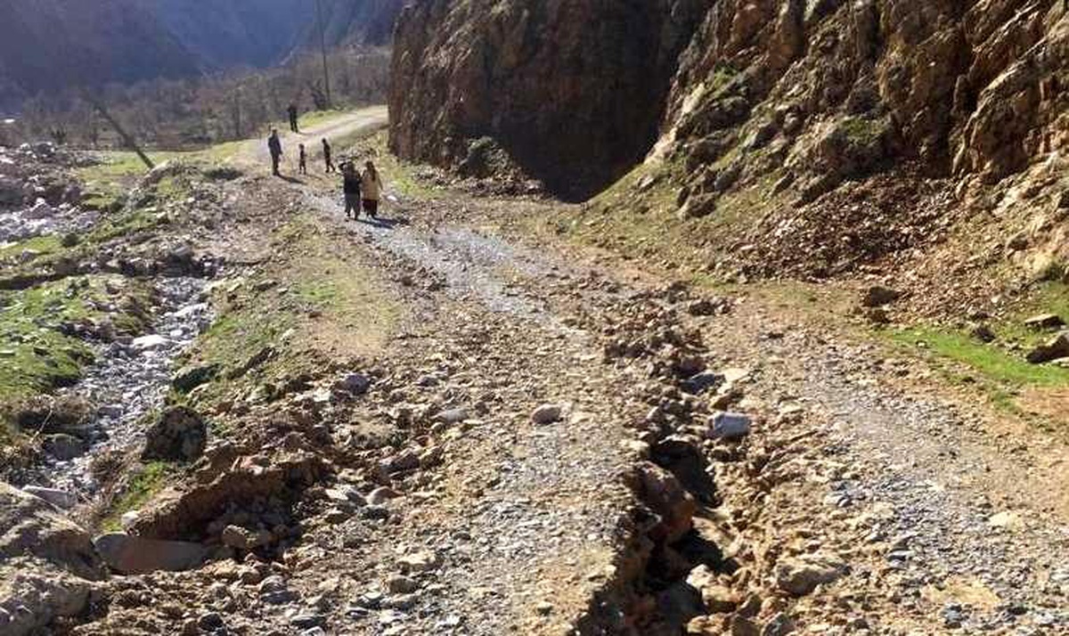 Son Dakika | Selden zarar gören köy yollarında çalışmalar devam ediyor