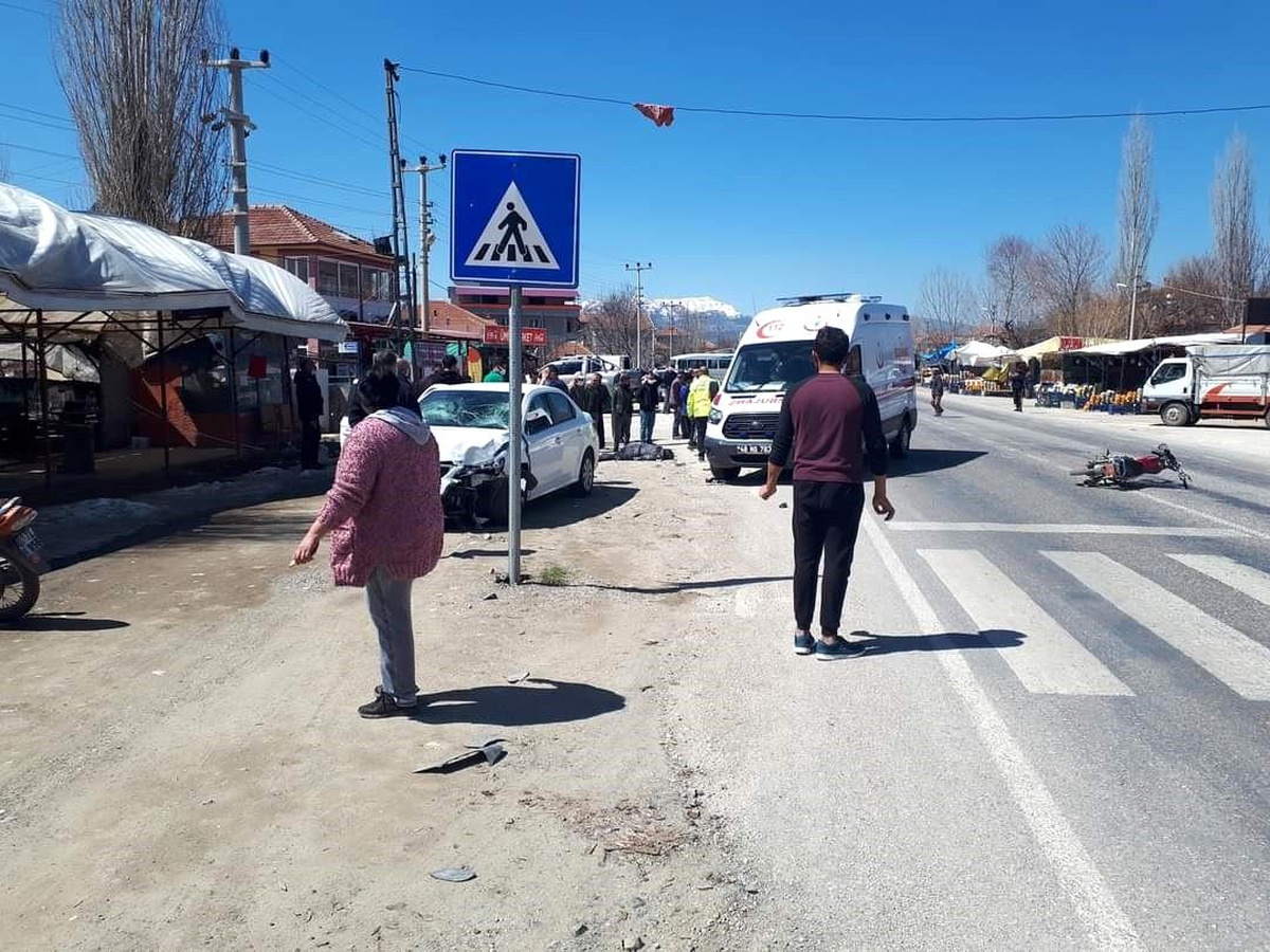 Son dakika haberleri! Seydikemer\'de otomobille çarpışan motosiklet sürücüsü öldü