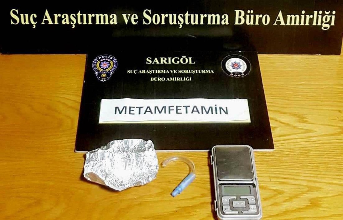 Yol uygulamasında uyuşturucuyla yakalandılar