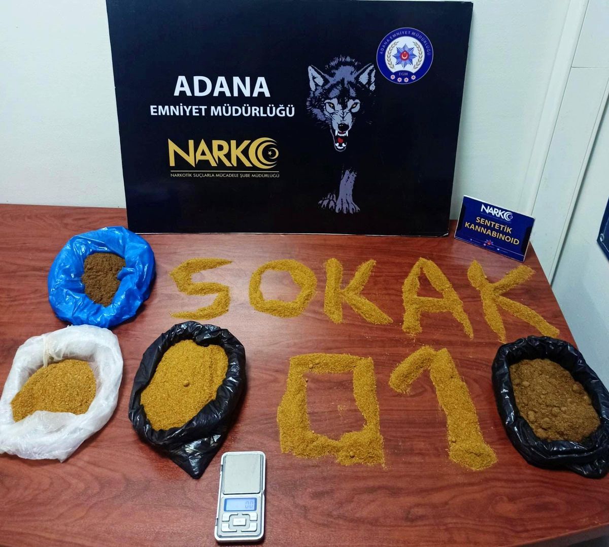 Adana\'da torbacı operasyonunda 25 tutuklama