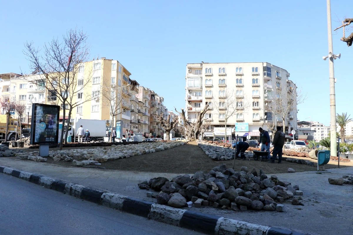 Barış Manço Meydanı \'Kaya Bahçesi\' ile yenileniyor