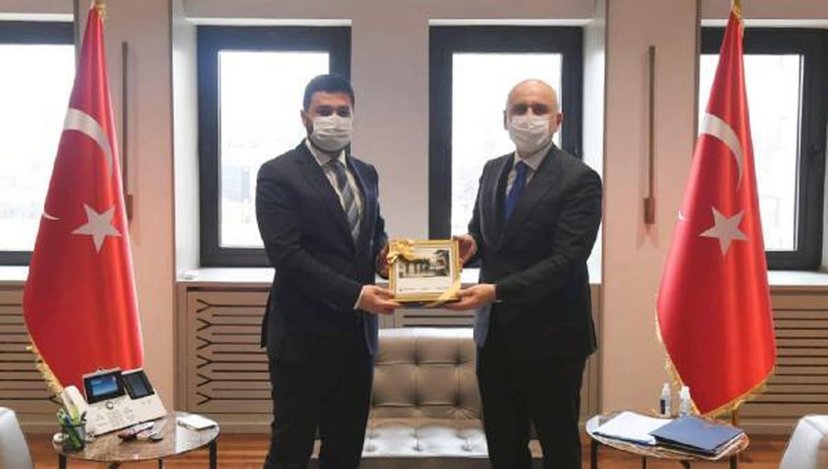 Son dakika haber | Başkan Öztekin, Bakan Karaismailoğlu\'na ulaşım projelerini anlattı