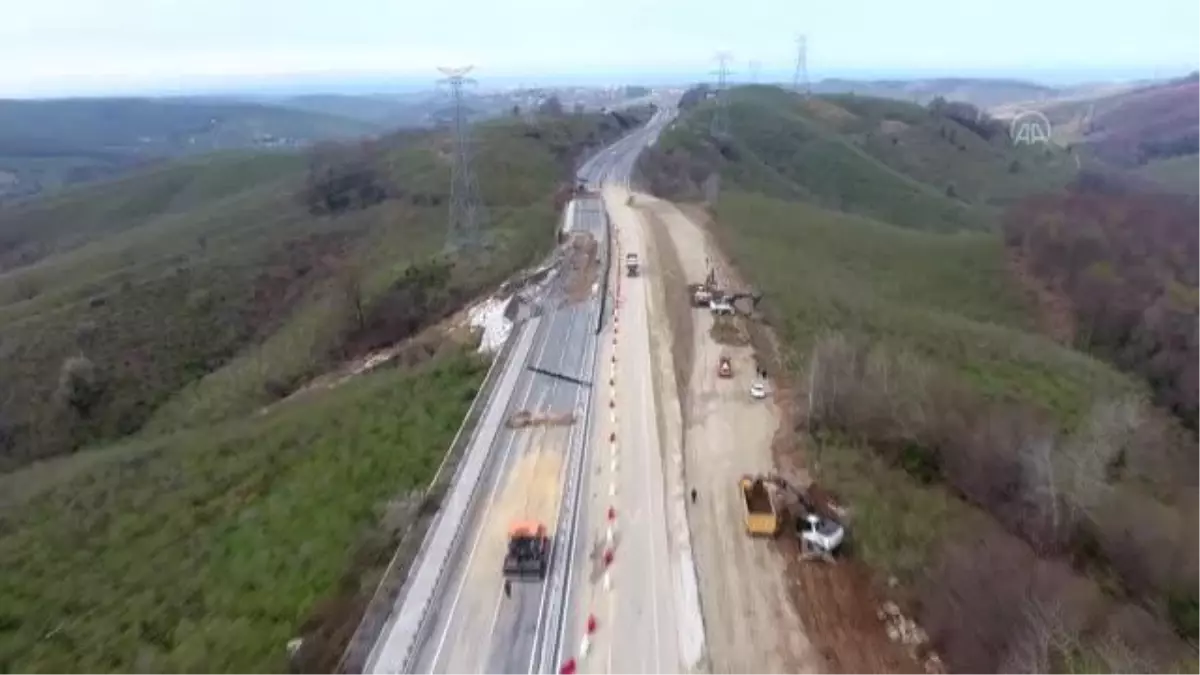 Çökme meydana gelen Batı Karadeniz bağlantı yolunda alternatif yol çalışması devam ediyor