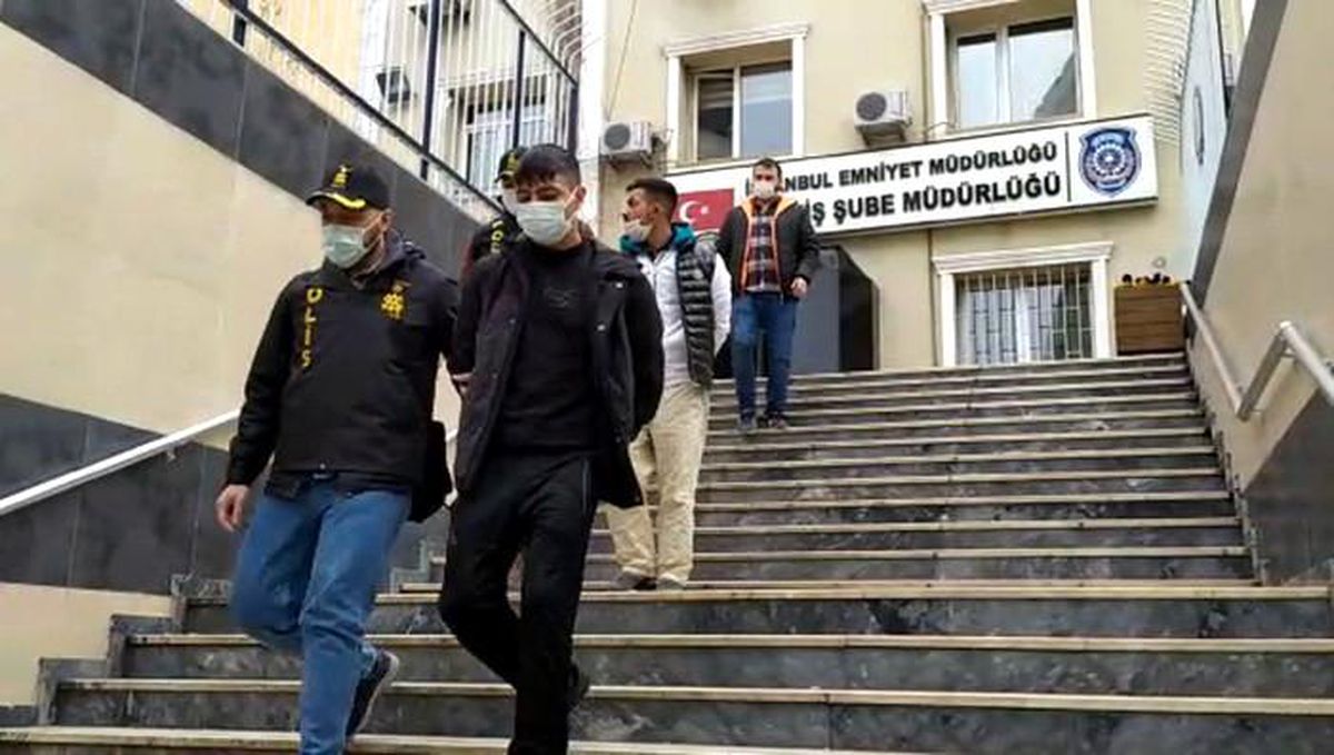 Eyüpsultan\'da hırsızlık yaptıkları iddiasıyla 2 şüpheli yakalandı