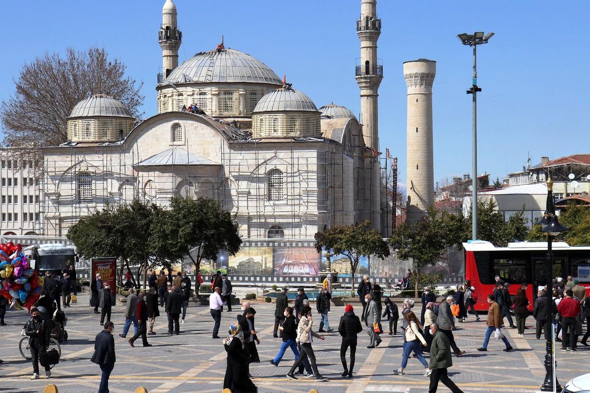 Malatya\'da hafta sonu yasakları yeniden geldi