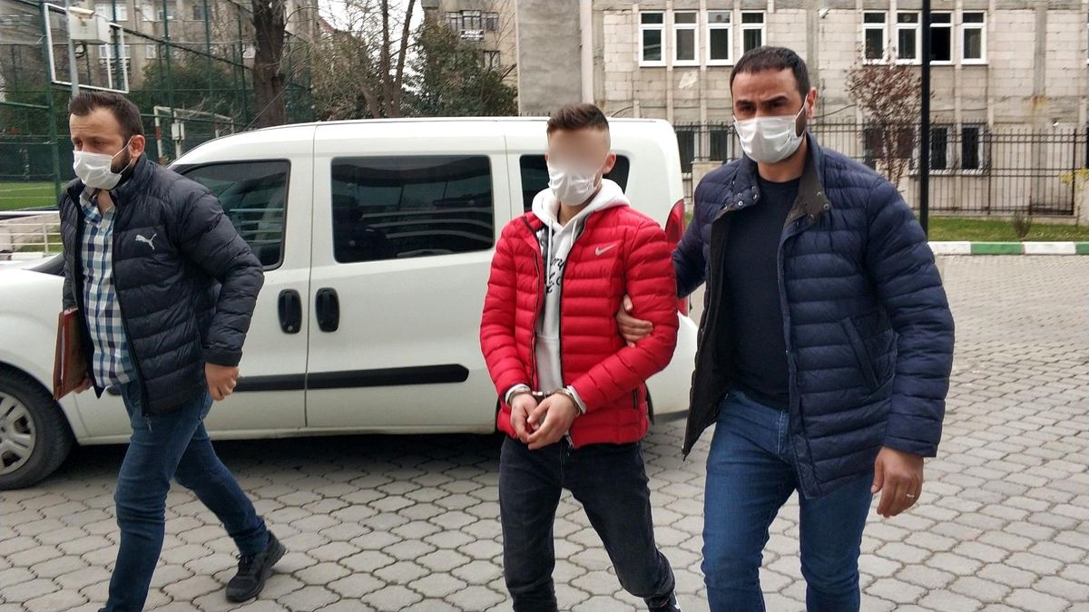Samsun\'da bir kişiyi bıçaklayan genç tutuklandı