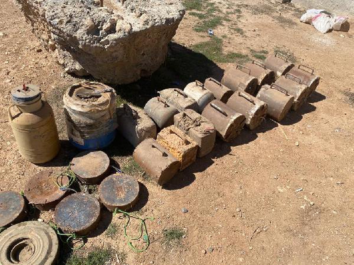 Son dakika haberleri | Tel Abyad\'da PKK/YPG\'ye ait 693 kilo patlayıcı ele geçirildi