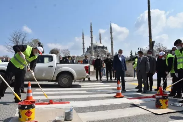 Trakya'da valiler yaya geçitlerini kırmızıya boyadı