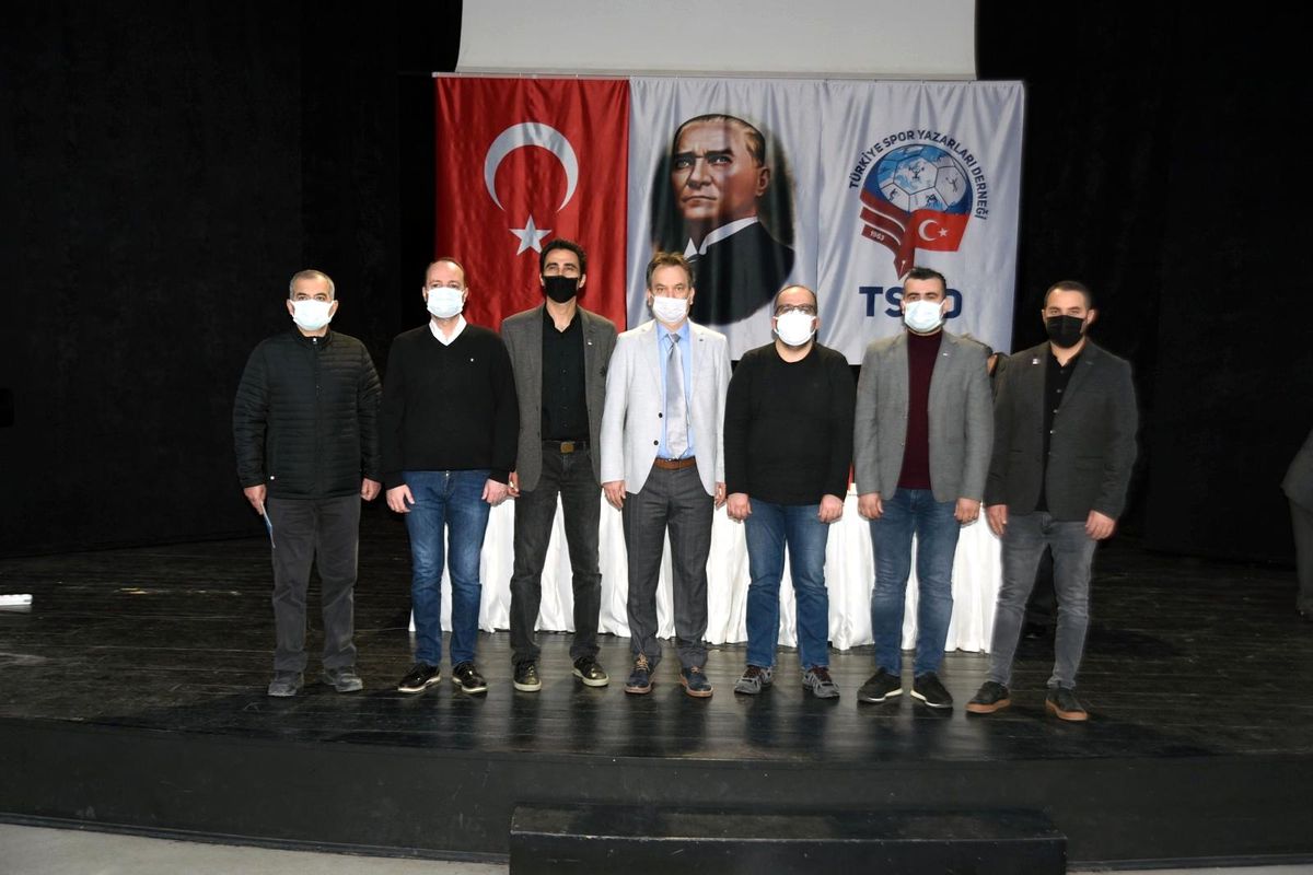 TSYD İzmir\'de Bahri Okumuş güven tazeledi