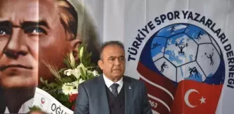 TSYD Kayseri Şubesi'nde Oktay Ensari güven tazeledi