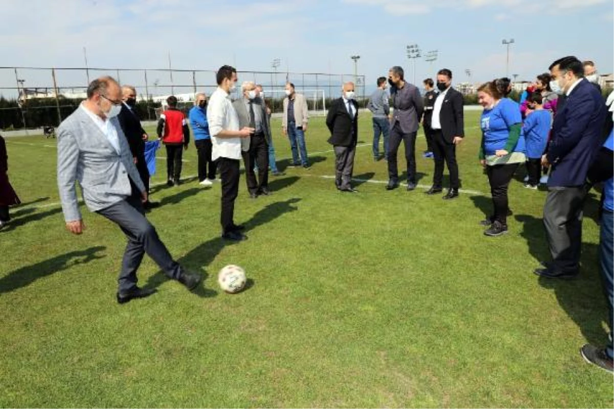 Turgutluspor otizmli çocukları ağırladı