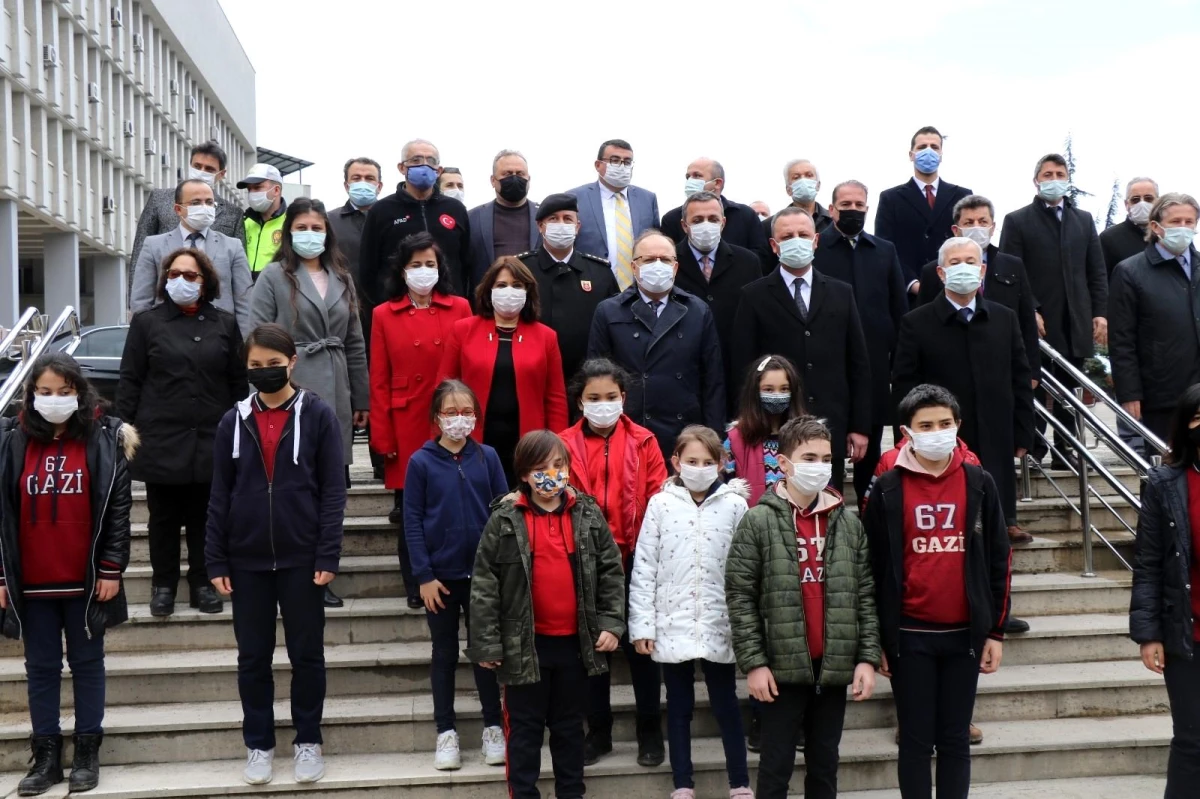 Zonguldak\'ta "Yaya önceliği kırmızı çizgimizdir" etkinliği