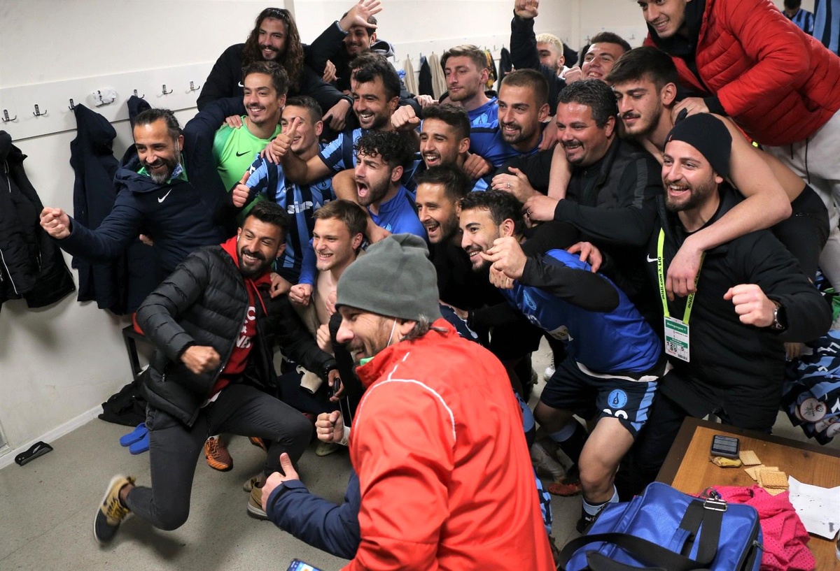 3. Lig: Belediye Kütahyaspor: 3 Yomraspor: 2