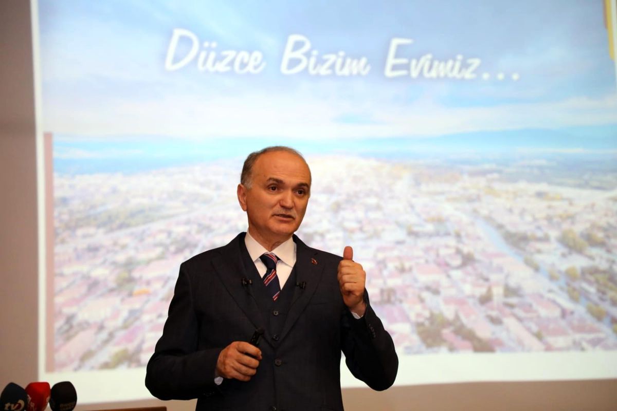 Başkan Özlü görev süresini değerlendirdi