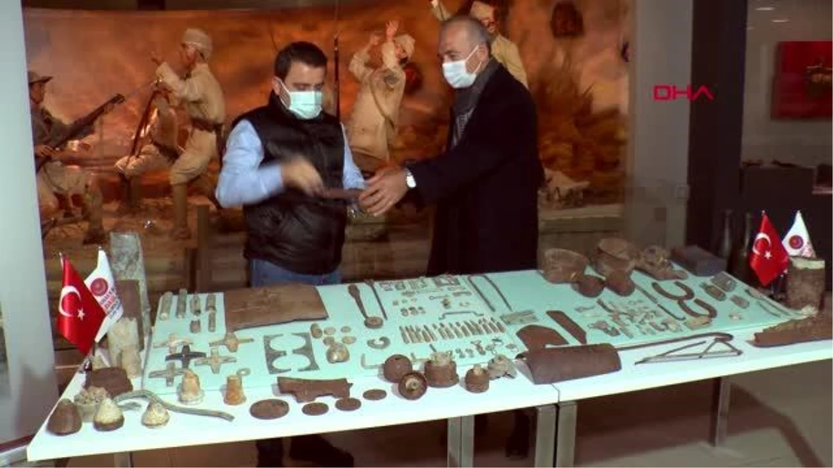 Son dakika haberi: ÇANAKKALE Pulluğa takılan savaş malzemelerini müzeye bağışladı
