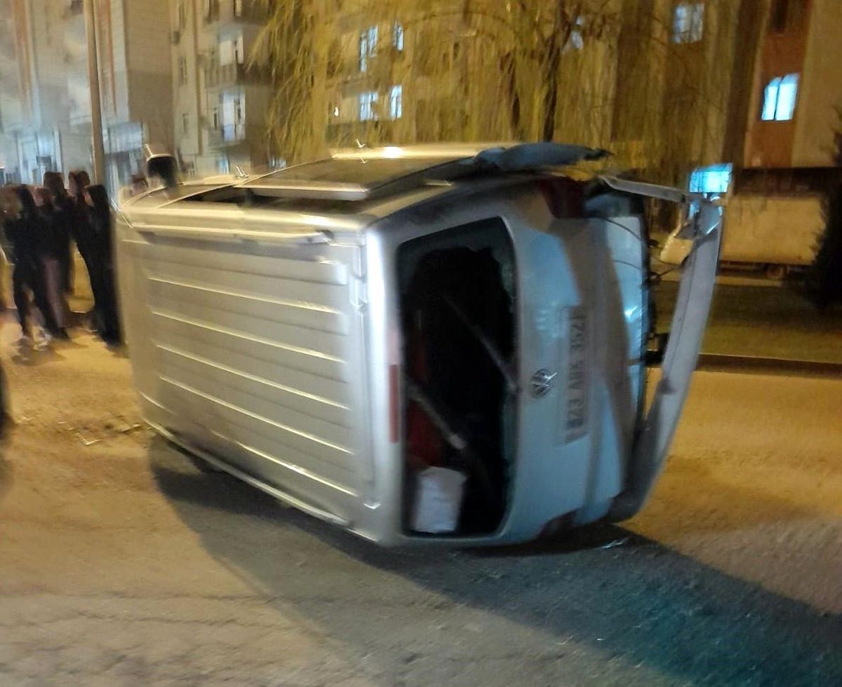 Elazığ\'da trafik kazası: 2 yaralı