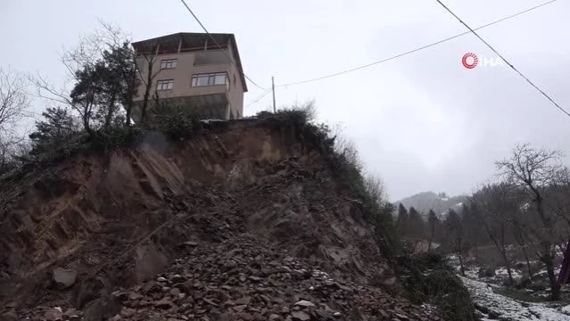 İkizdere'de heyelana maruz kalan evler yıkılacak