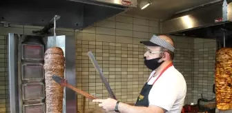 Lokantalar açıldı, müşteri bekliyor