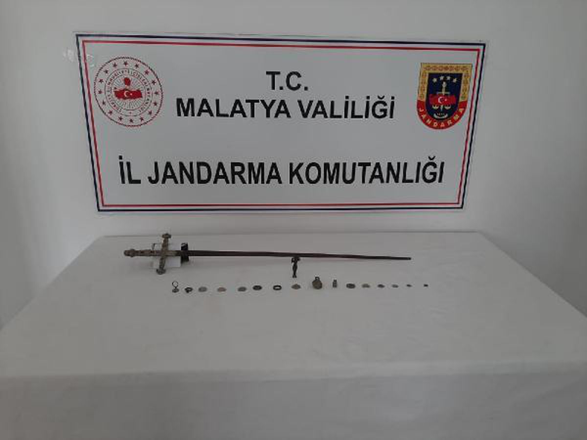 Malatya\'da tarihi eser operasyonu: 2 gözaltı
