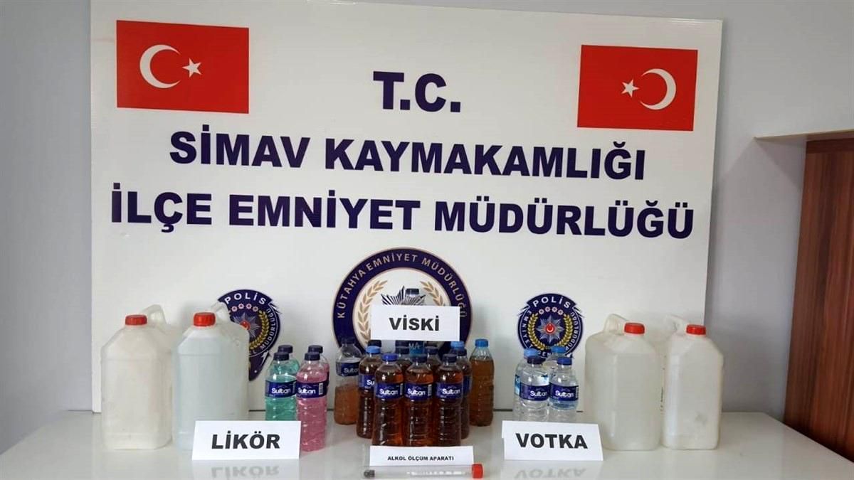Simav\'da sahte içki operasyonu