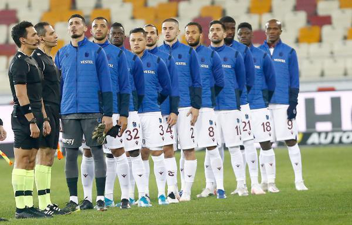 Trabzonspor\'da 7 isim yol ayrımında