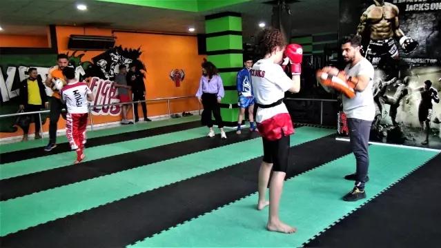 Van'da kick boks, kadın milli şampiyonuna emanet