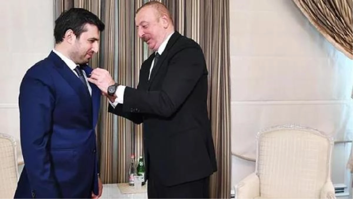 Son dakika: Azerbaycan Cumhurbaşkanı Aliyev\'den Selçuk Bayraktar\'a madalya - EK FOTOĞRAFLAR