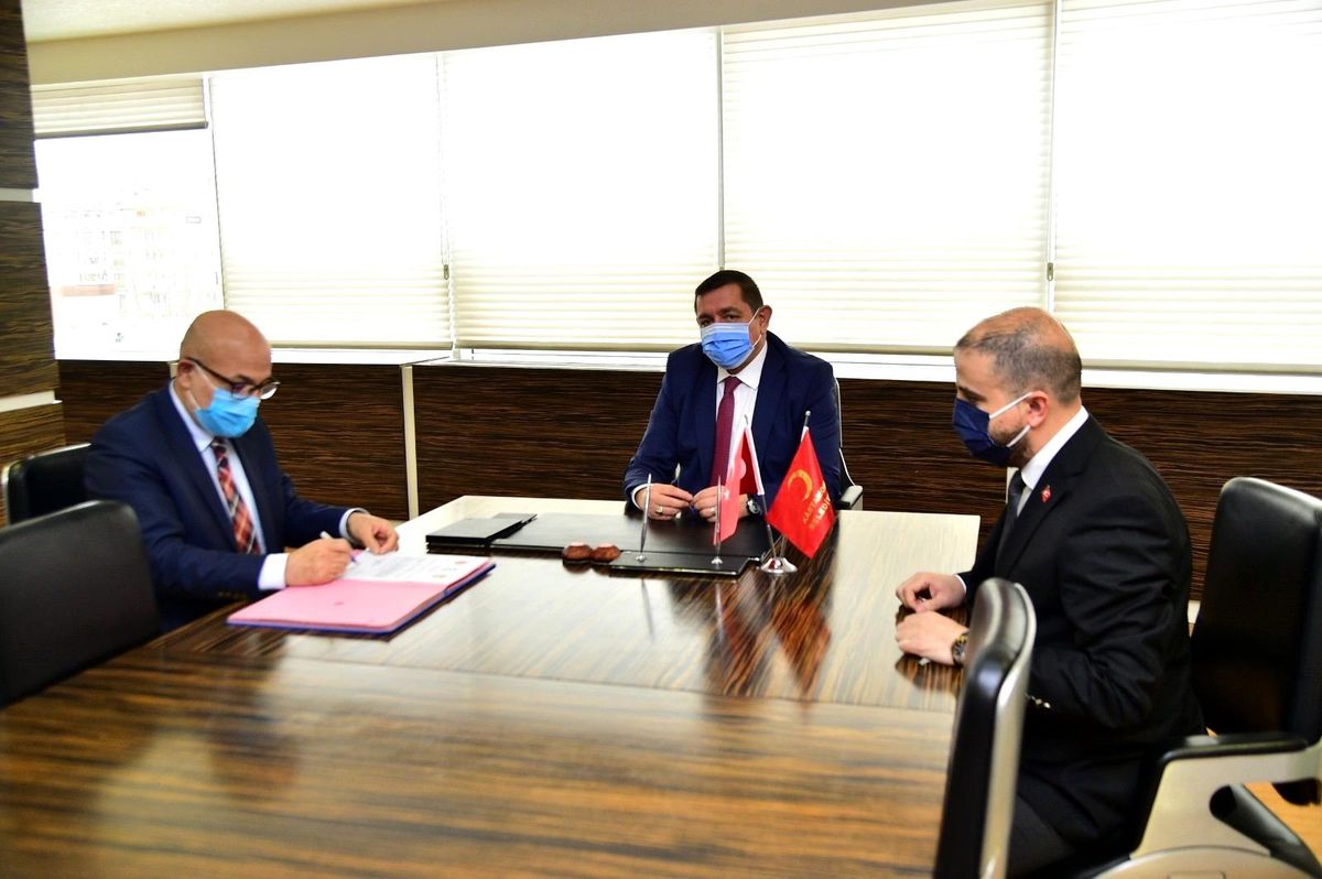 Başkan Vidinlioğlu\'ndan yerel basına destek