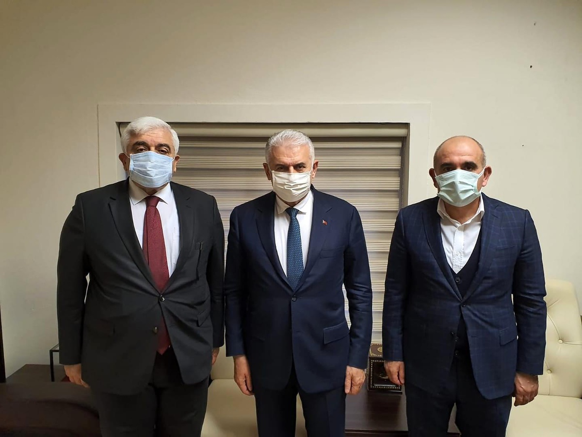 Binali Yıldırım\'a hayırlı olsun ziyareti
