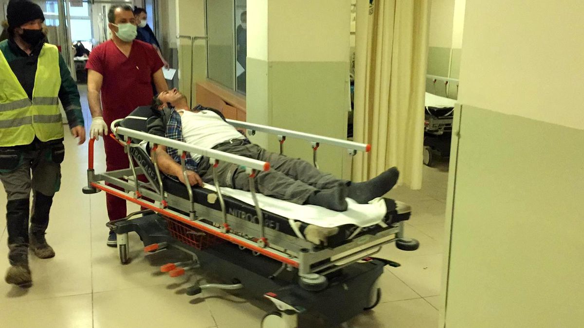 Çalışırken kendisini hastanede buldu