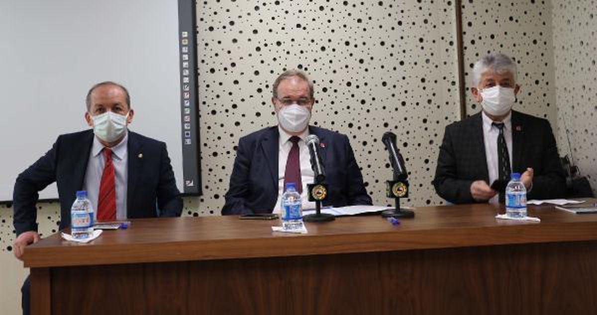 Son dakika... CHP\'li Öztrak:  Pandemi bir dünya savaşı