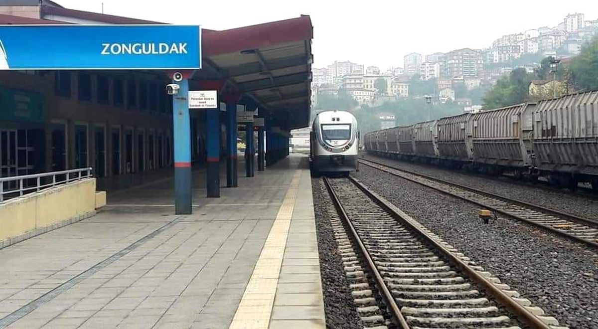 Kısıtlama nedeniyle hafta sonu tren seferleri iptal edildi