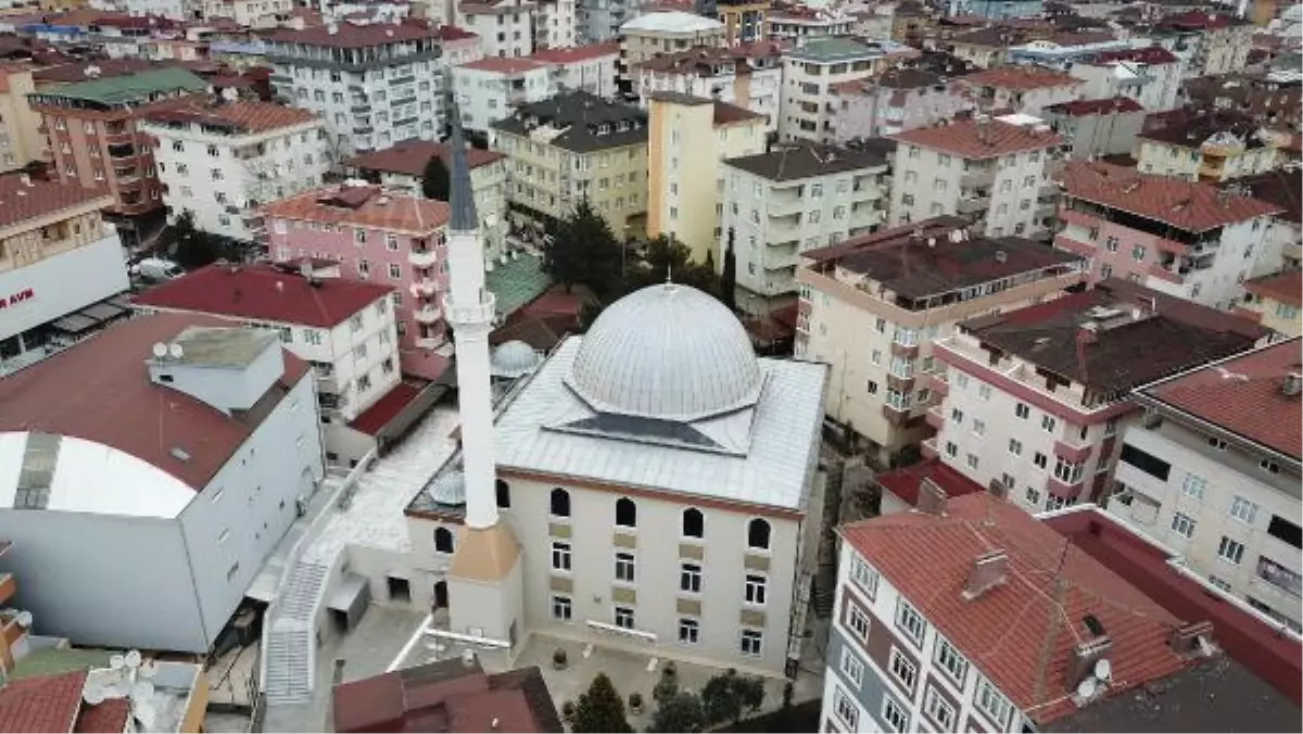 PENDİK, KARTAL VE TUZLA\'DA CAMİ HOPARLÖRLERİNDEN YÜKSELEN MÜZİĞE İNCELEME