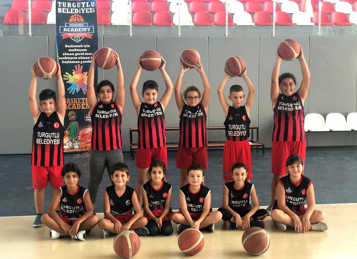 Turgutlu Belediyesi Basketbol Akademi kapılarını açıyor