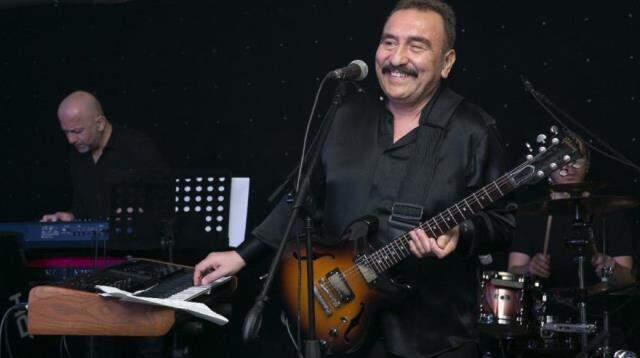 Ümit Besen'den hayranlarını üzecek haber! Artık ekranlarda göremeyeceğiz Ümit Besen'den hayranlarını üzecek haber! Artık ekranlarda göremeyeceğiz