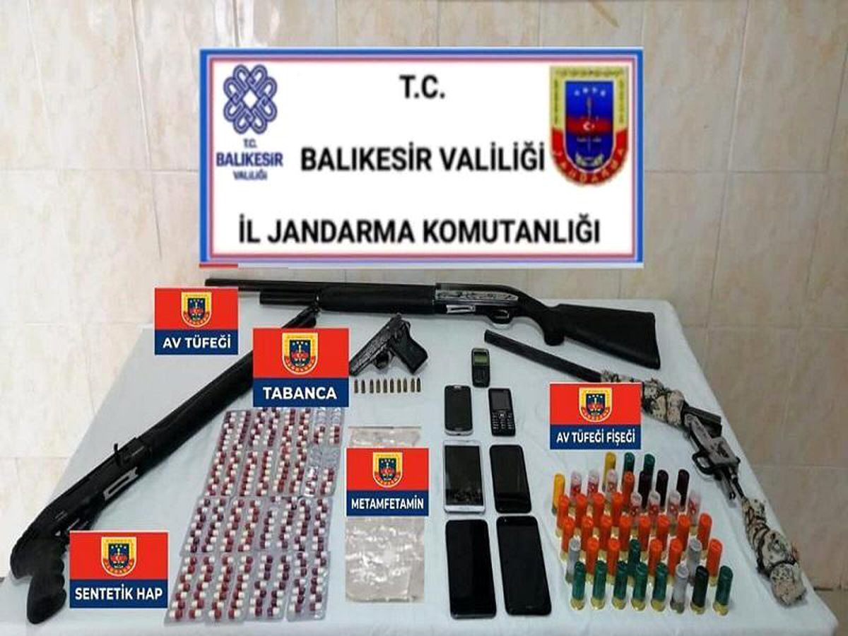 Son dakika haberleri... Balıkesir\'de jandarmadan huzur operasyonları