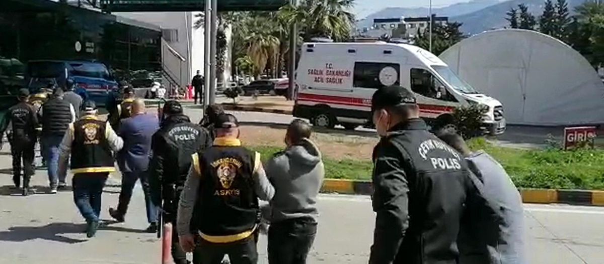 Son dakika haberi: Hatay\'da yakalama kararı bulunan 9 kişiden 7\'si tutuklandı