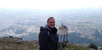 Helikopterle Çanakkale'ye sevk edilen koronavirüs hastası öğretmen, kurtarılamadı