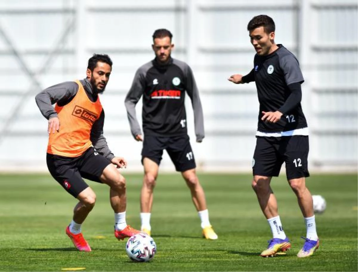Konyaspor\'da 4 oyuncunun tedavisi sürüyor