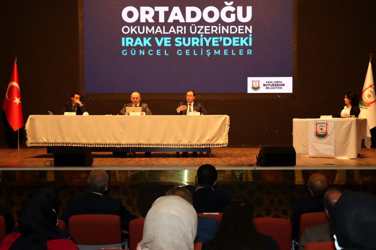 Ortadoğu\'da ki gelişmeler Şanlıurfa\'da ki panelde konuşuldu