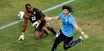 Uruguaylı forvet Sebastian Abreu, 44 yaşında tam 31'inci transferini gerçekleştirdi, en fazla takım değiştiren oyuncu oldu