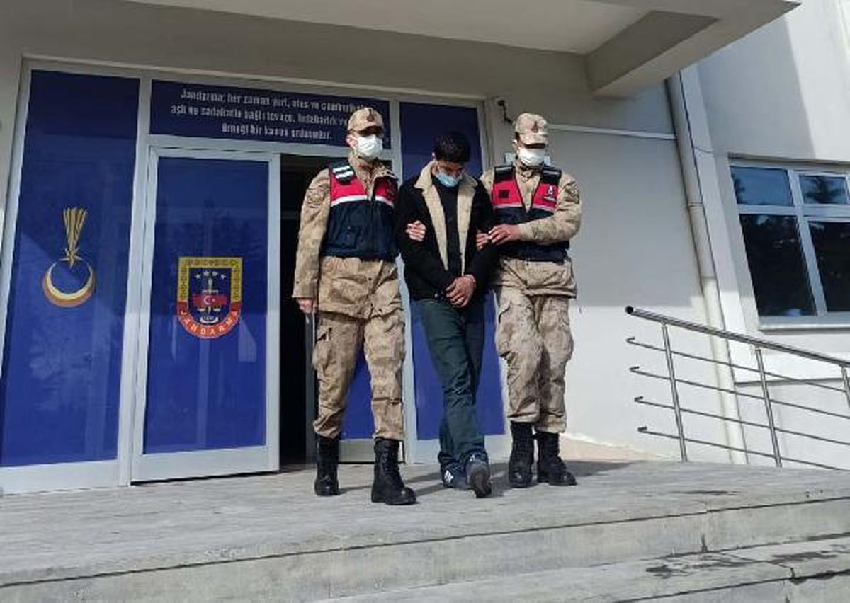 Vücuduna sararak çalıştığı fabrikadan kablo çalan şüpheli tutuklandı