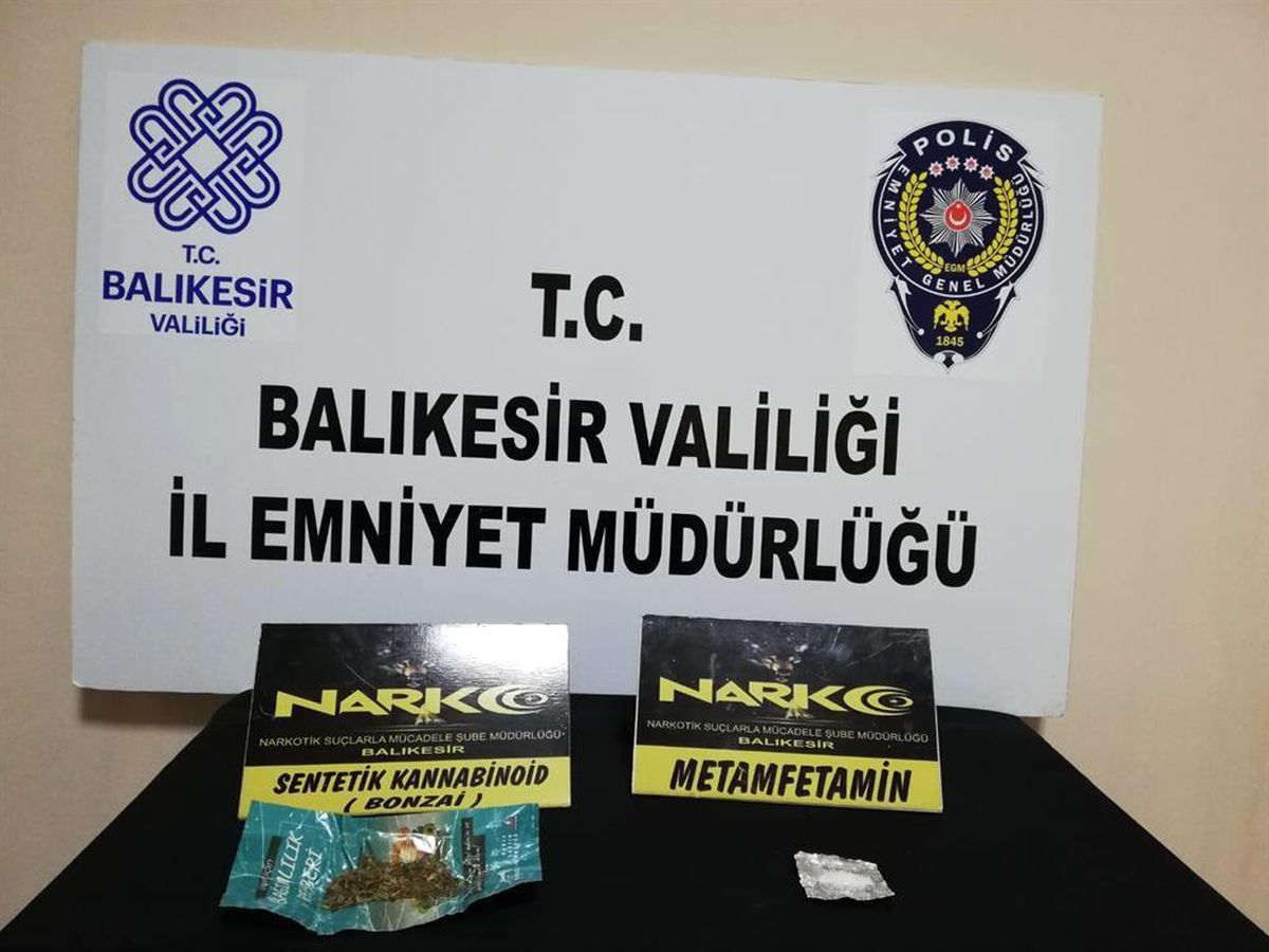 Balıkesir\'de polisten 22 şahsa huzur operasyonu