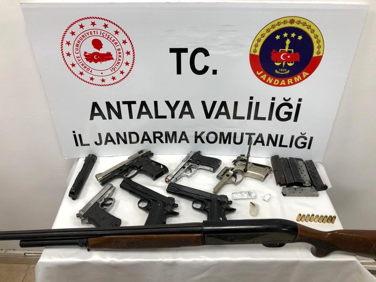 Son dakika haberi: Jandarmadan uyuşturucu ve silah operasyonu