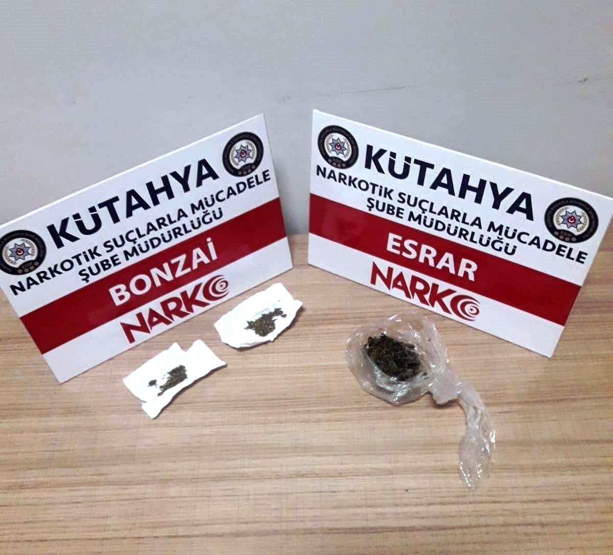 Kütahya\'da uyuşturucu operasyonu: 4 gözaltı