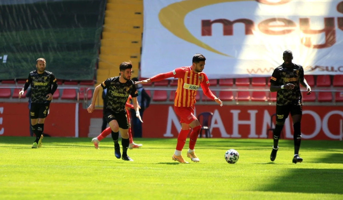 Süper Lig: Kayserispor: 1 Göztepe: 0 (İlk yarı)