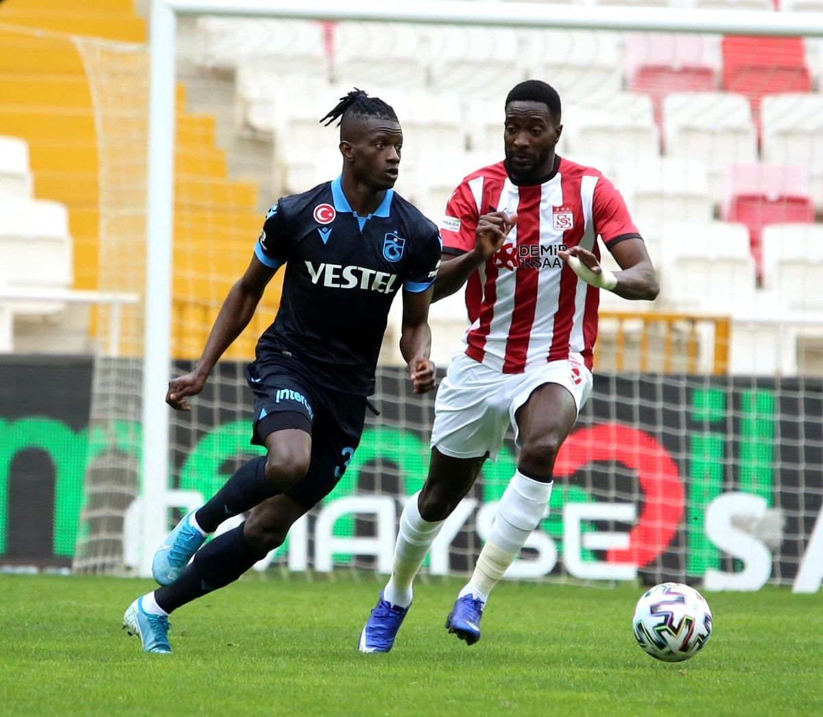 Süper Lig: Sivasspor: 0 Trabzonspor: 0 (Maç devam ediyor)
