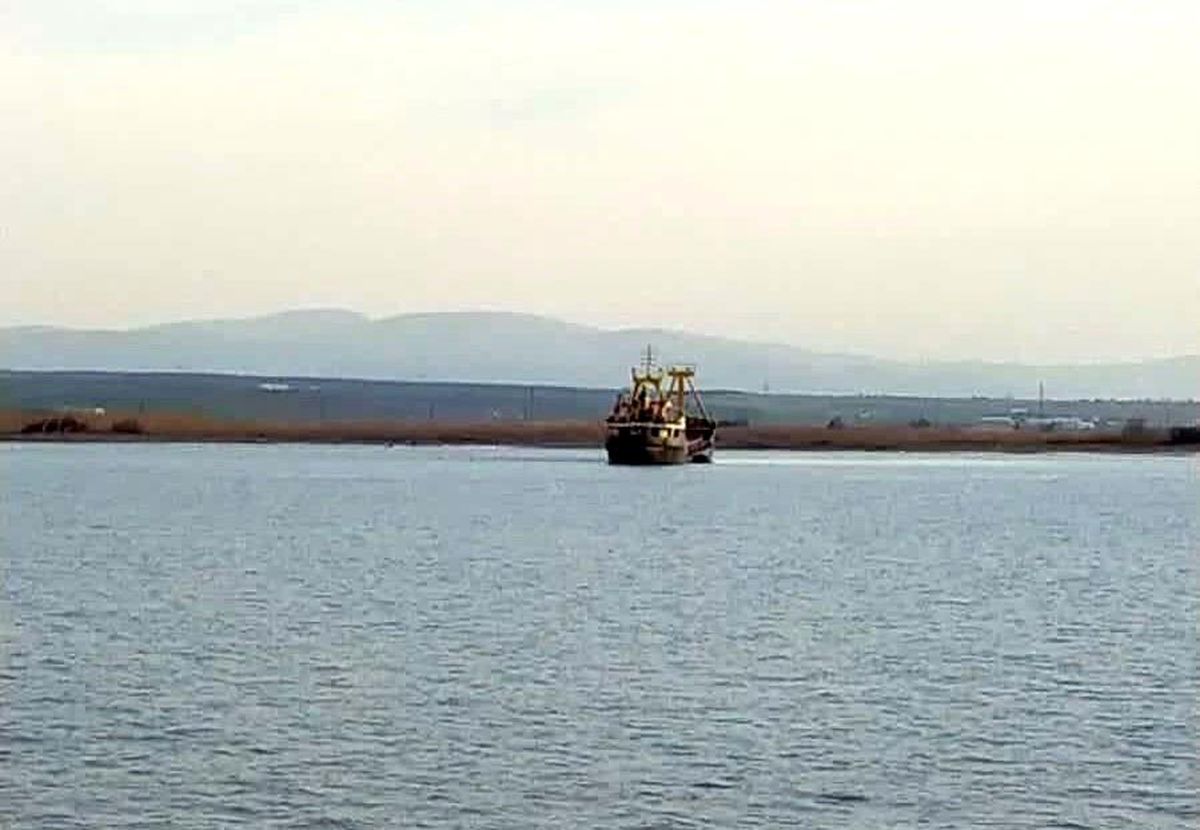 Çanakkale\'de karaya oturan gemi kurtarıldı