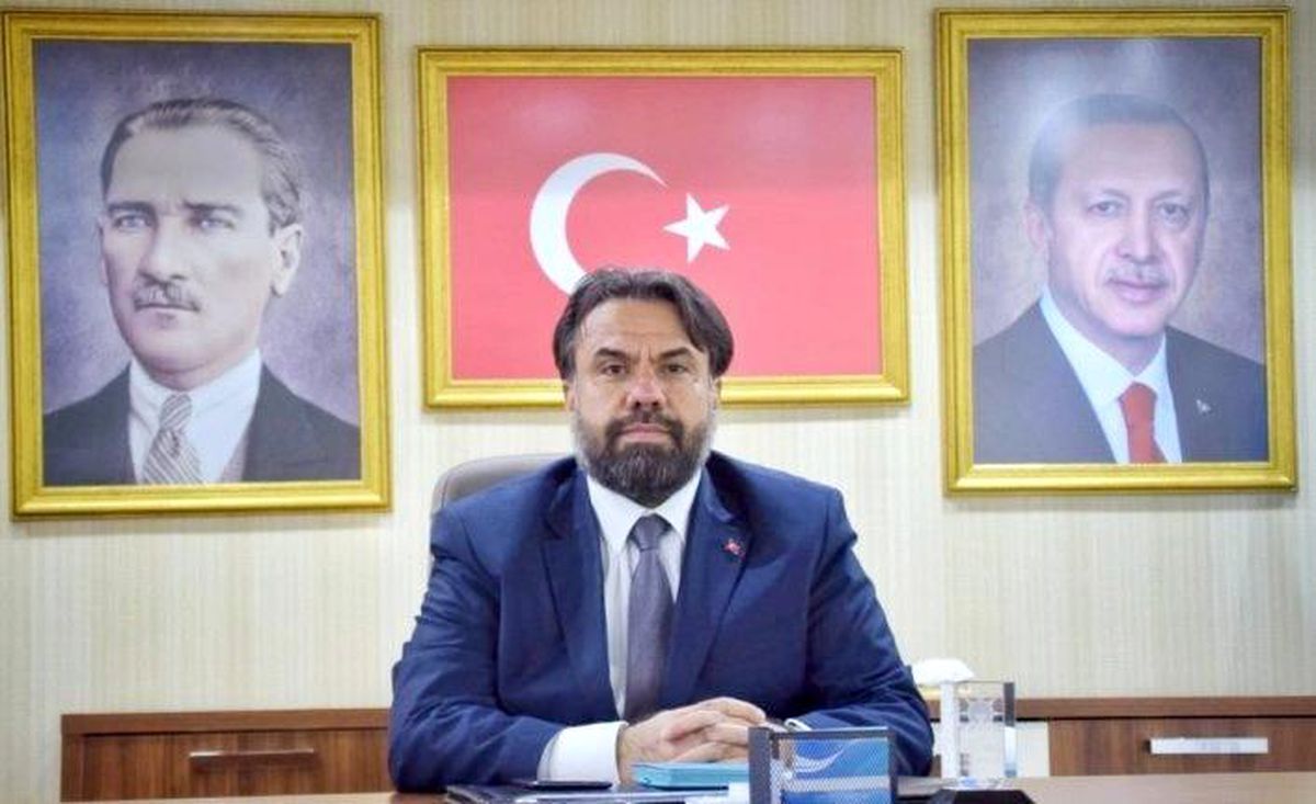 Ekrem Başaran\'dan 103 amirale sert tepki