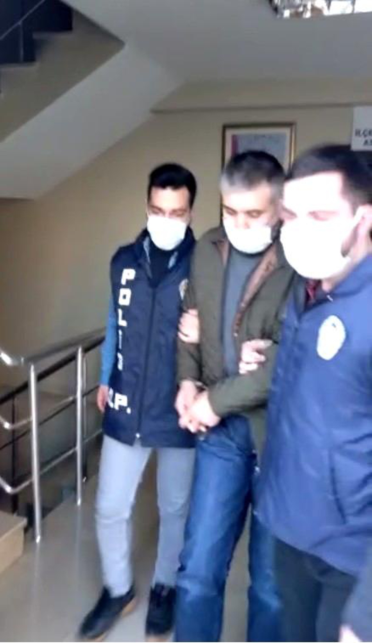 Son Dakika | Gaziosmanpaşa\'da zehir taciri taksici yakalandı